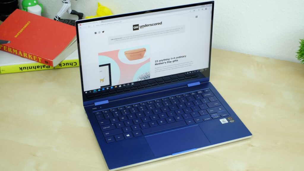 best mac computer for graphic design that go with adobe creative suites